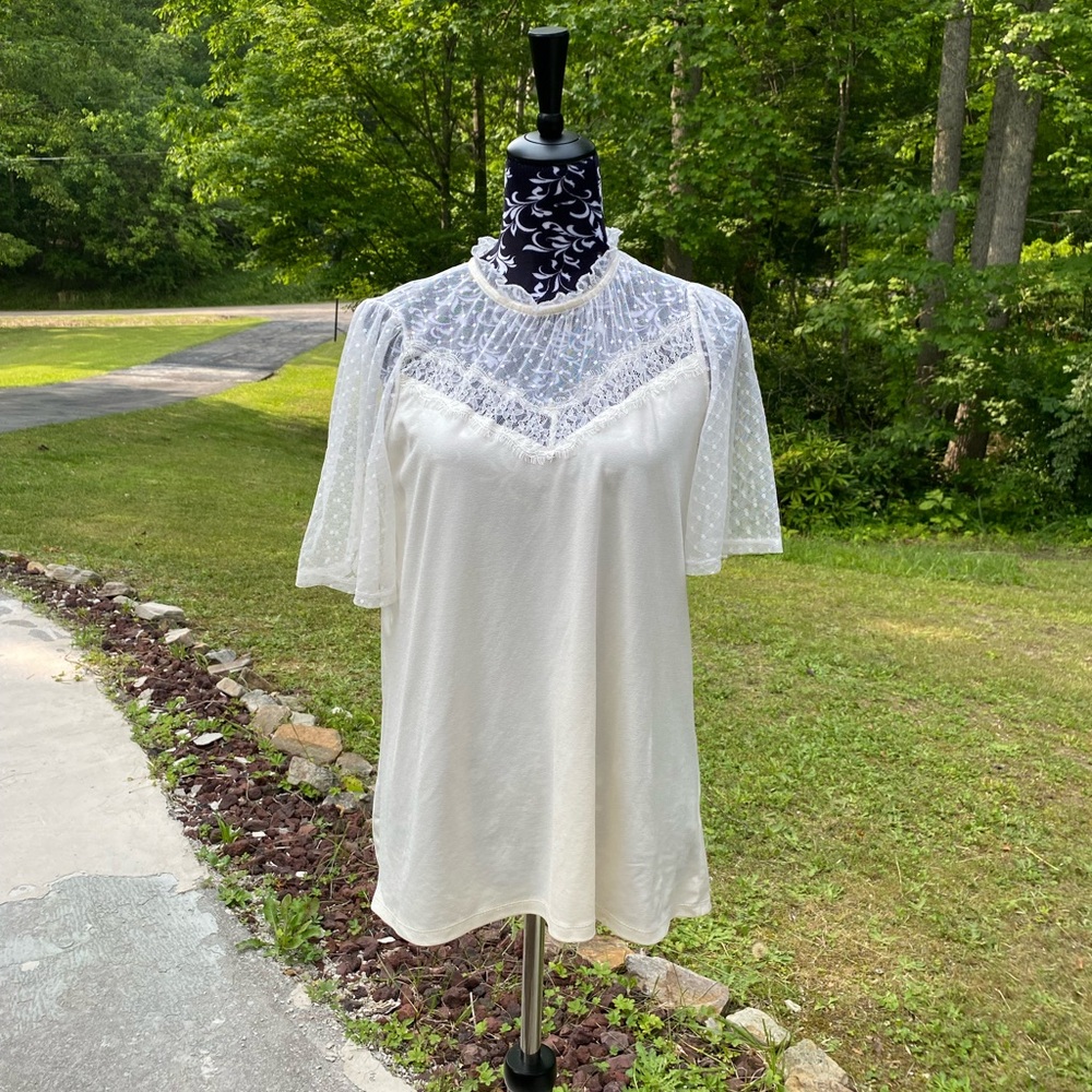 Cure Women's Vintage Short Sleeve Crepe Blouse With Lace Size Medium
